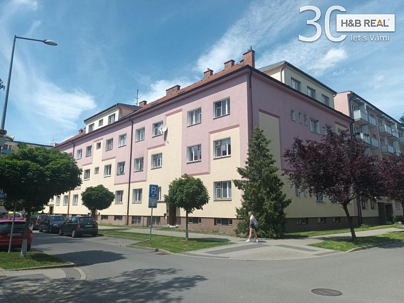 Prodej kanceláře 59 m² – fotografie 2