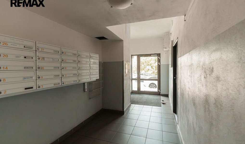 Prodej bytu 3+1 70 m², Praha – náhled fotky 18