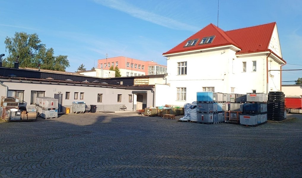 Pronájem skladovacích prostor 735 m², Hlinsko – náhled fotky 3