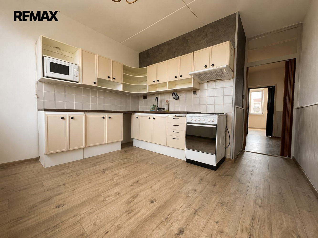 Pronájem bytu 3+1 69 m² – fotografie 3