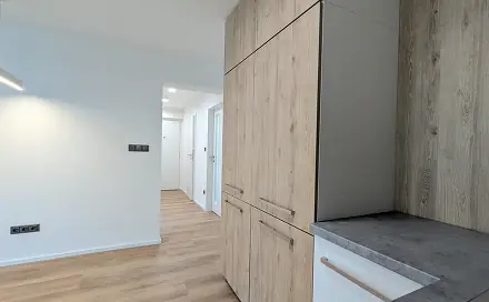 Prodej bytu 4+kk 77 m², Vančurova, Znojmo