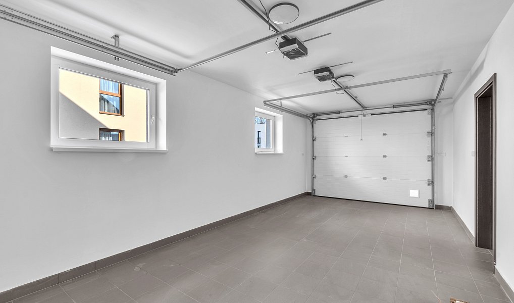 Prodej domu 214 m² s pozemkem 942 m², Vamberk – náhled fotky 12