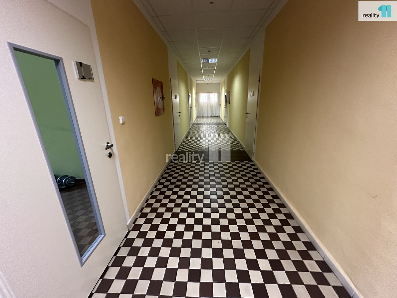 Pronájem kanceláře 40 m² — photo 3