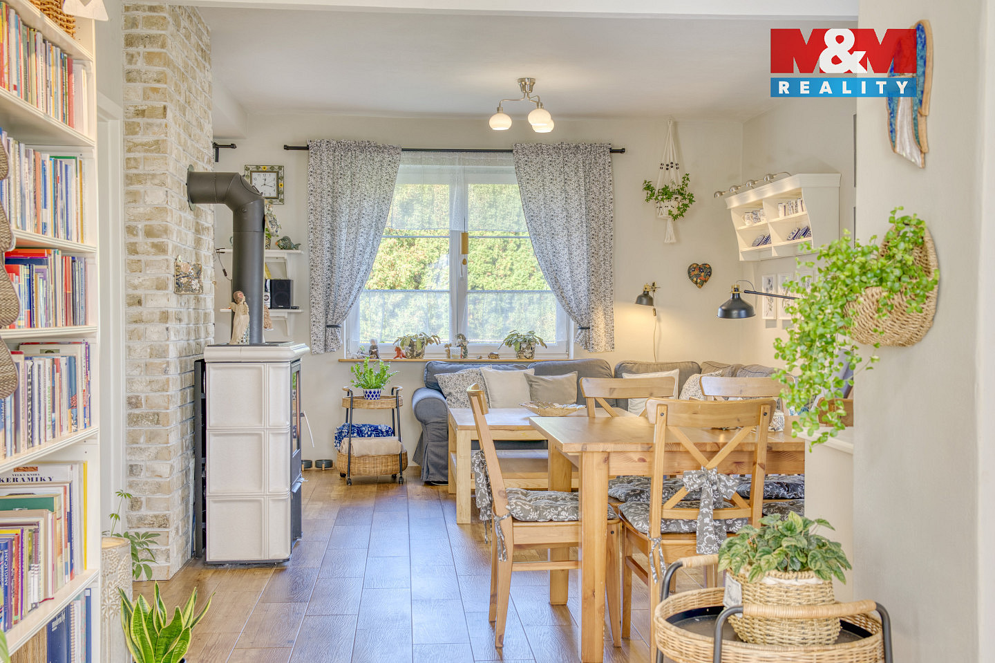 Prodej domu 151 m² s pozemkem 1 056 m²