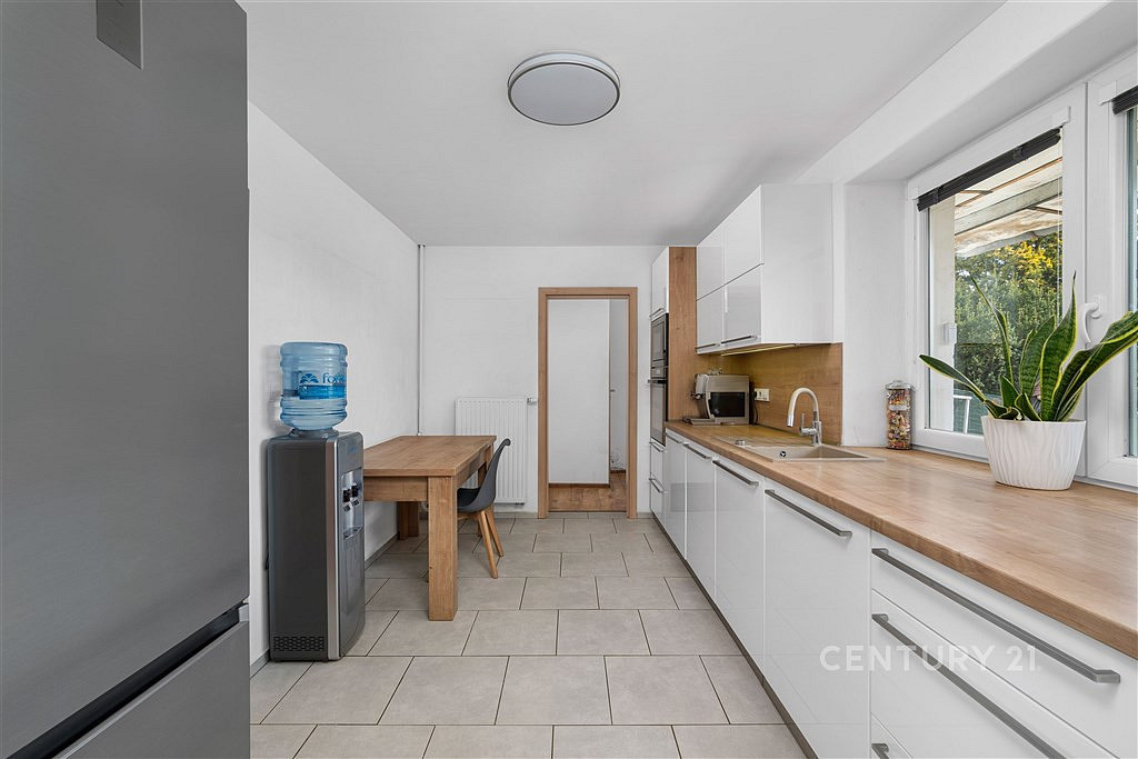 Prodej domu 190 m² s pozemkem 598 m² — photo 5