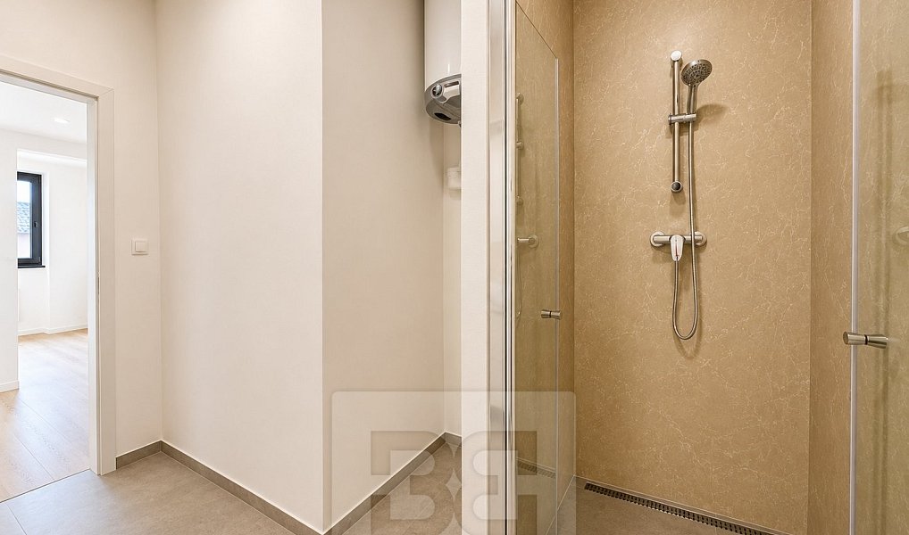 Pronájem bytu 2+1 72 m², Střelice – náhled fotky 17
