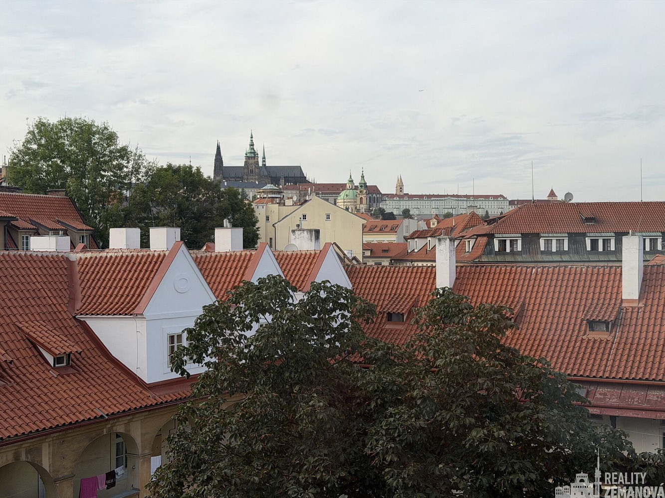 Pronájem bytu 2+1 50 m² – fotografie 2