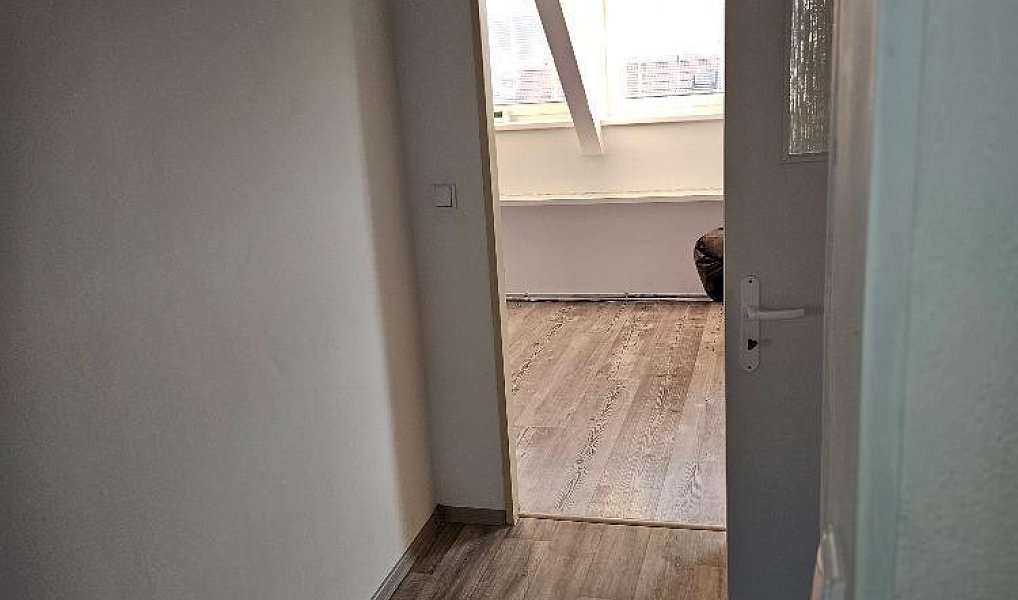 Pronájem bytu 2+kk 75 m², Lubenec – náhled fotky 9