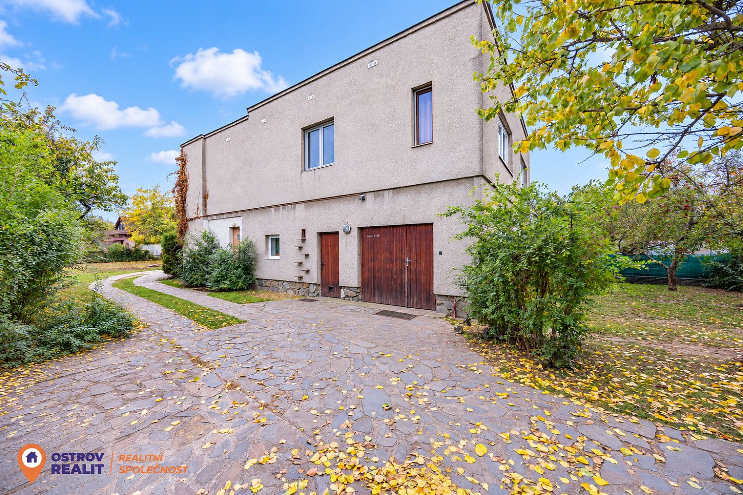 Prodej domu 240 m² s pozemkem 431 m²