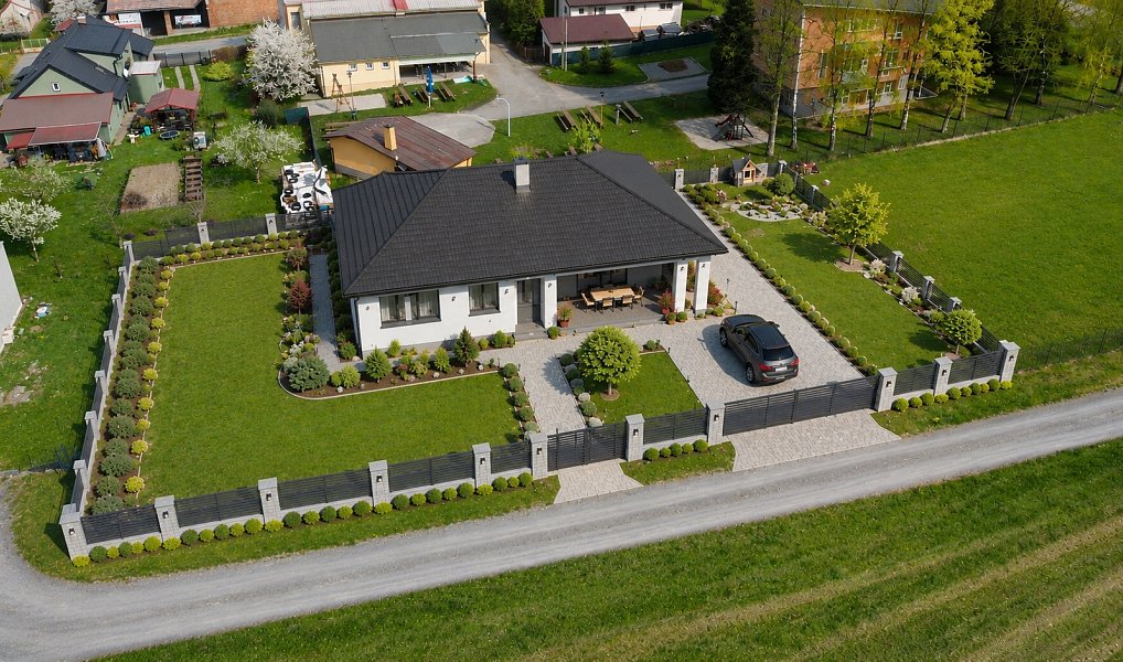 Prodej stavebního pozemku 1 007 m², Lešná – náhled fotky 2