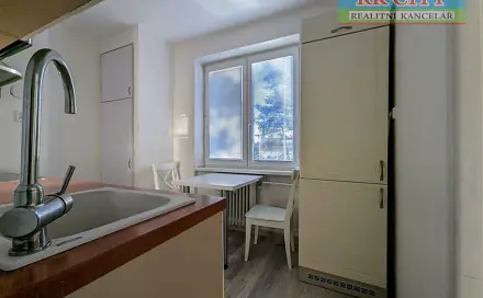 Pronájem bytu 2+1 55 m², Jesenická, Bruntál