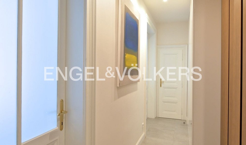 Pronájem bytu 2+kk 56 m², Praha – náhled fotky 14
