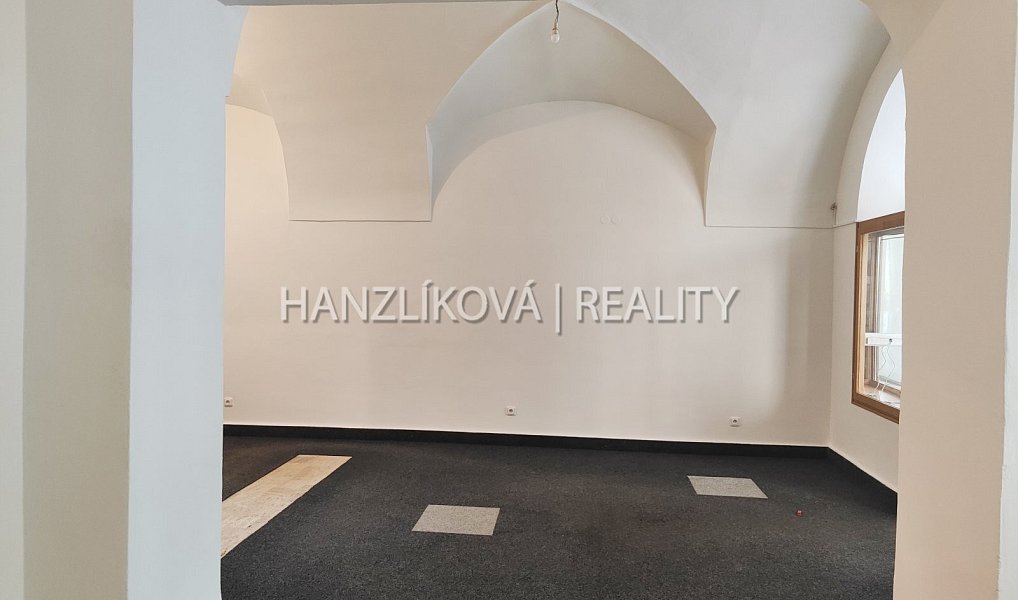 Pronájem obchodních prostor 66 m², České Budějovice – náhled fotky 9