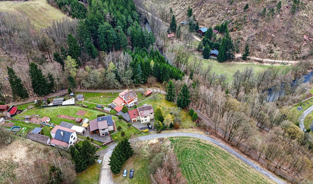 Prodej domu 165 m² s pozemkem 1 433 m², Náchod – náhled fotky 42