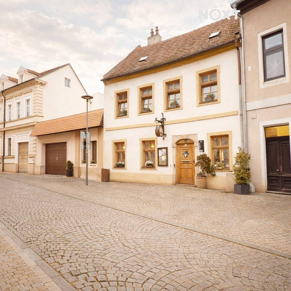Prodej domu 296 m² s pozemkem 162 m²