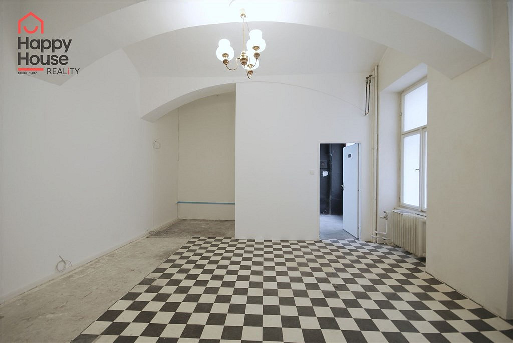 Pronájem kanceláře 87 m²
