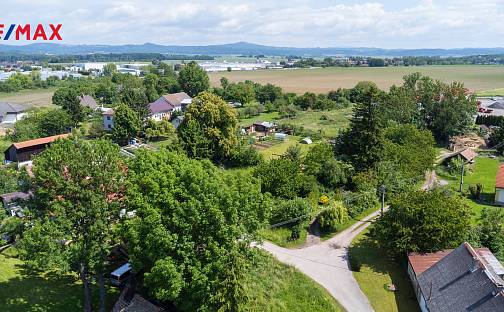 Prodej stavebního pozemku 2 372 m², Jičín