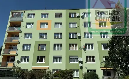 Prodej bytu 3+1 68 m², Pod Makovým vrchem, Holýšov, okres Plzeň-jih