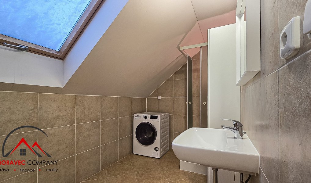 Pronájem bytu 1+kk 38 m², Ostrava – náhled fotky 8