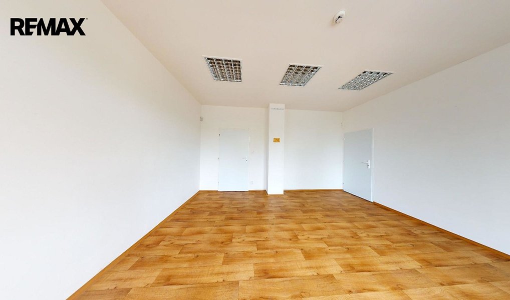 Pronájem kanceláře 25 m², Kuřim – náhled fotky 5