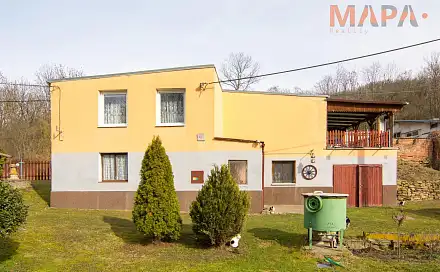 Prodej domu 200 m² s pozemkem 1 174 m², Březno - Střezov, okres Chomutov