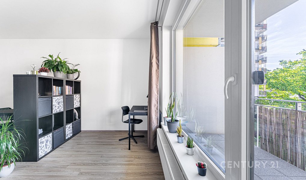 Prodej bytu 1+kk 38 m², Praha – náhled fotky 3