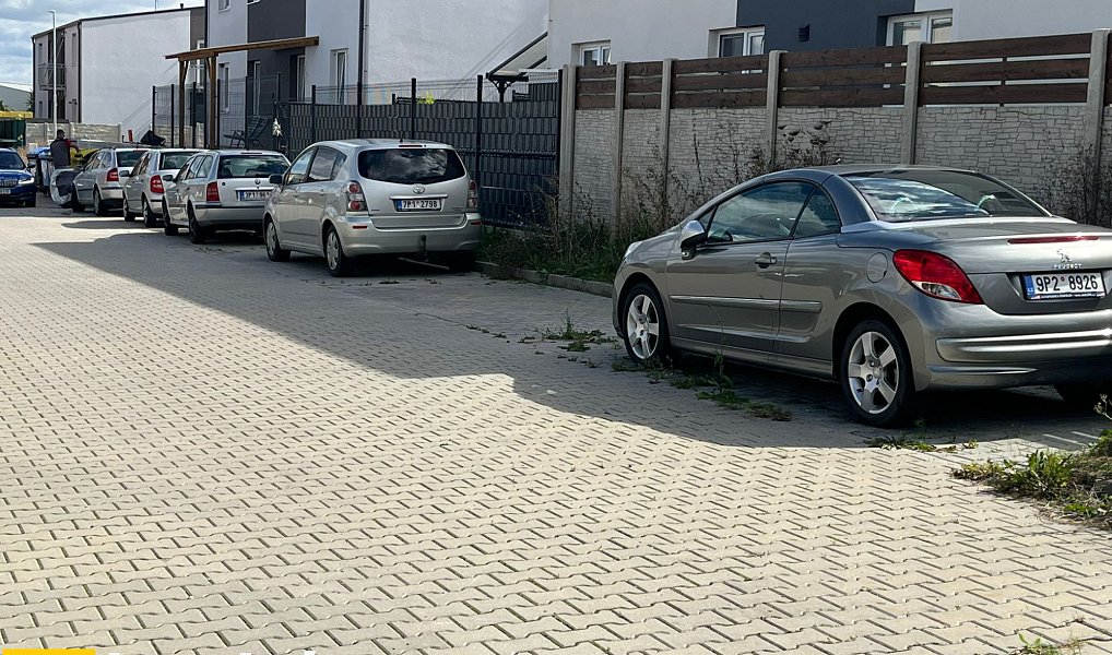 Parkovací stání (12m2), Vochov, Plzeň - sever, Vochov – náhled fotky 2