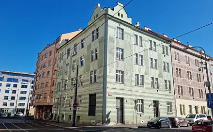 Prodej nájemního domu, činžáku 171 m²