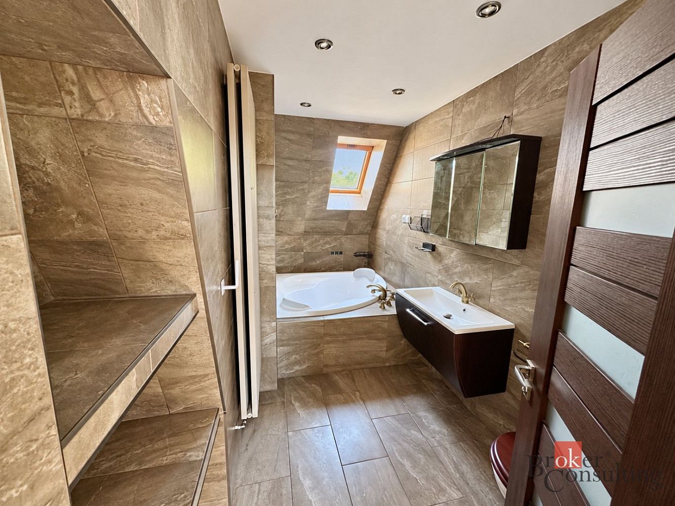 Prodej bytu 4+kk 165 m² – fotografie 3