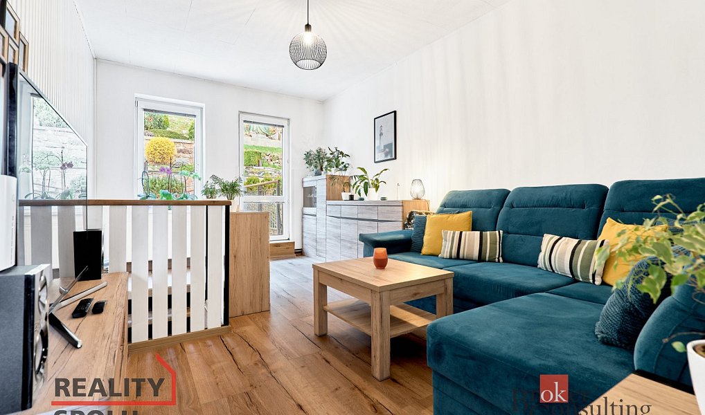Prodej bytu 2+1 62 m², Dalovice – náhled fotky 2