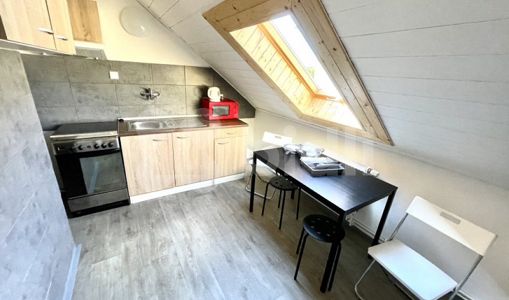 Pronájem domu 20 m² s pozemkem 178 m², Pardubice – náhled fotky 17