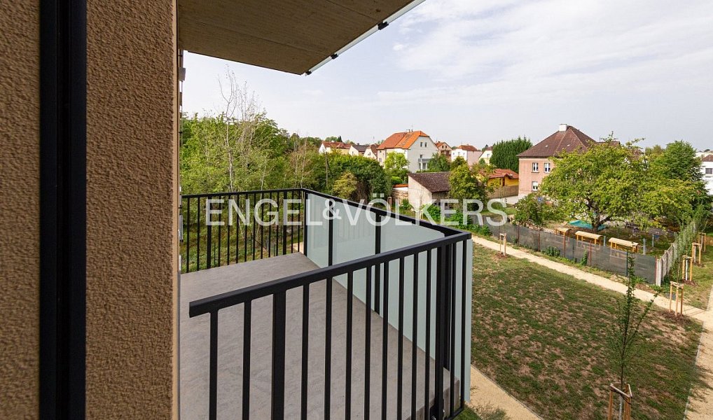 Pronájem bytu 2+1 62 m², Plzeň – náhled fotky 3