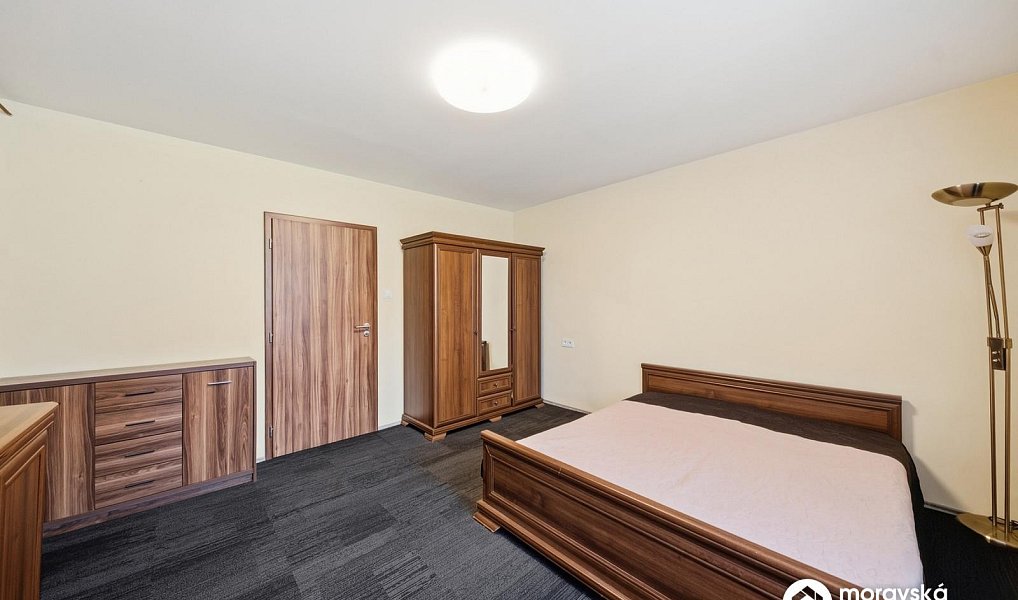 Prodej domu 121 m² s pozemkem 410 m², Dolní Kounice – náhled fotky 22