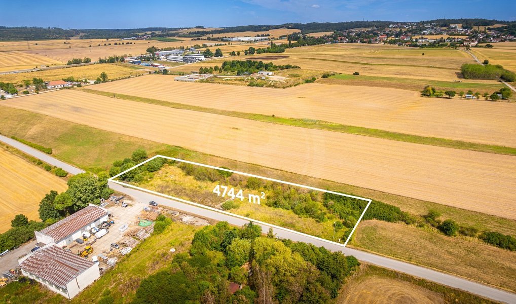 Prodej komerčního pozemku 4 744 m², Hůry – náhled fotky 2