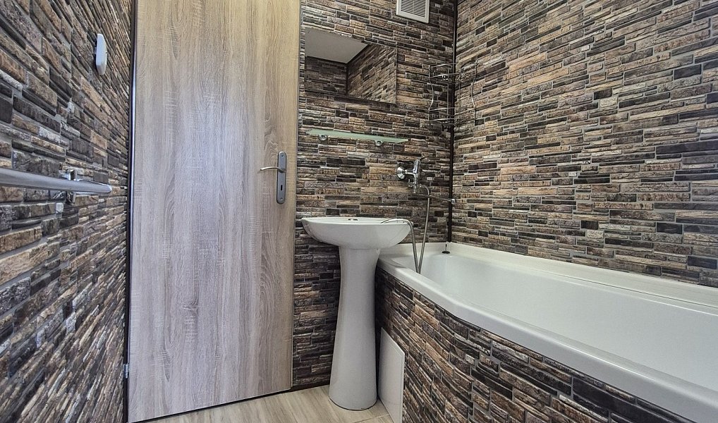 Pronájem bytu 3+1 60 m², České Budějovice – náhled fotky 9
