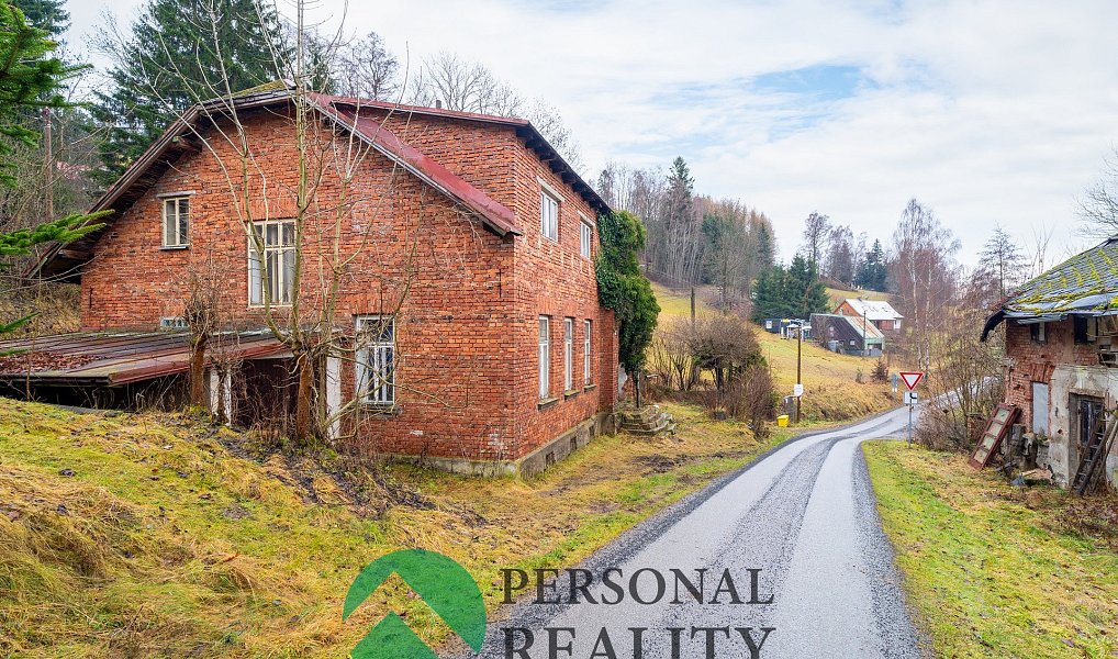 Prodej ubytovacího objektu 251 m², Benecko – náhled fotky 5