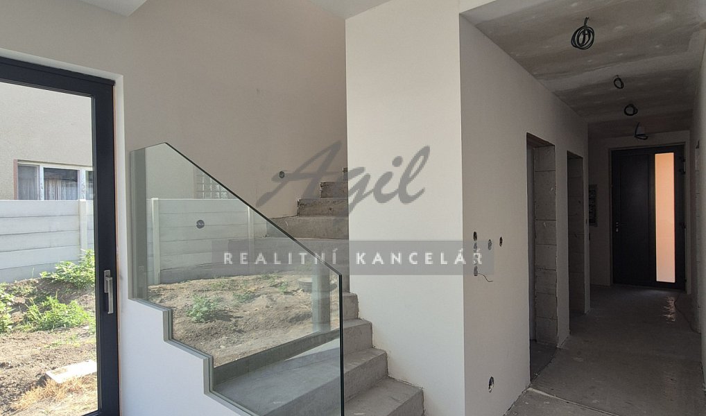 Prodej domu 319 m² s pozemkem 319 m², Slavkov u Brna – náhled fotky 17