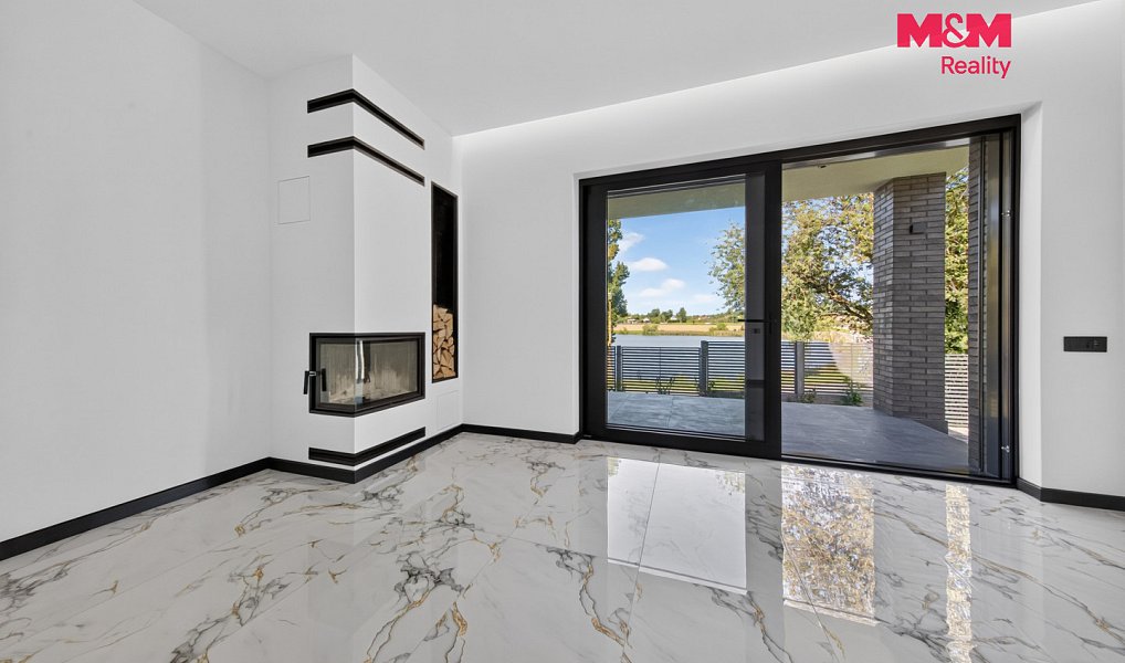 Prodej domu 249 m² s pozemkem 602 m², Louňovice – náhled fotky 4