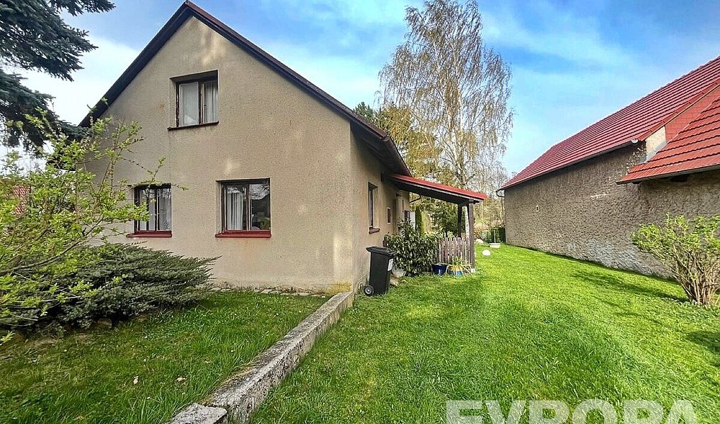 Prodej chaty/chalupy 130 m² s pozemkem 694 m², Rašovice – náhled fotky 4