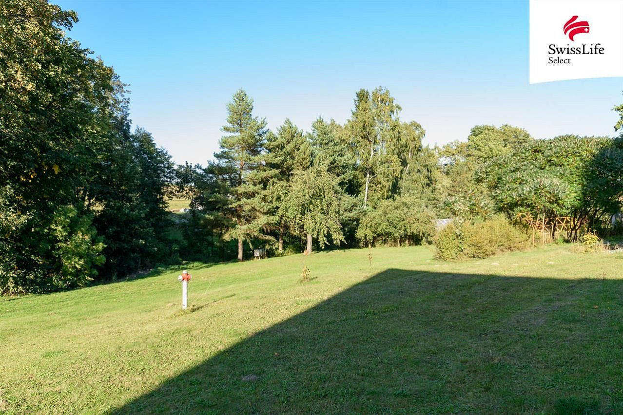 Prodej stavebního pozemku 2 762 m² – fotografie 2