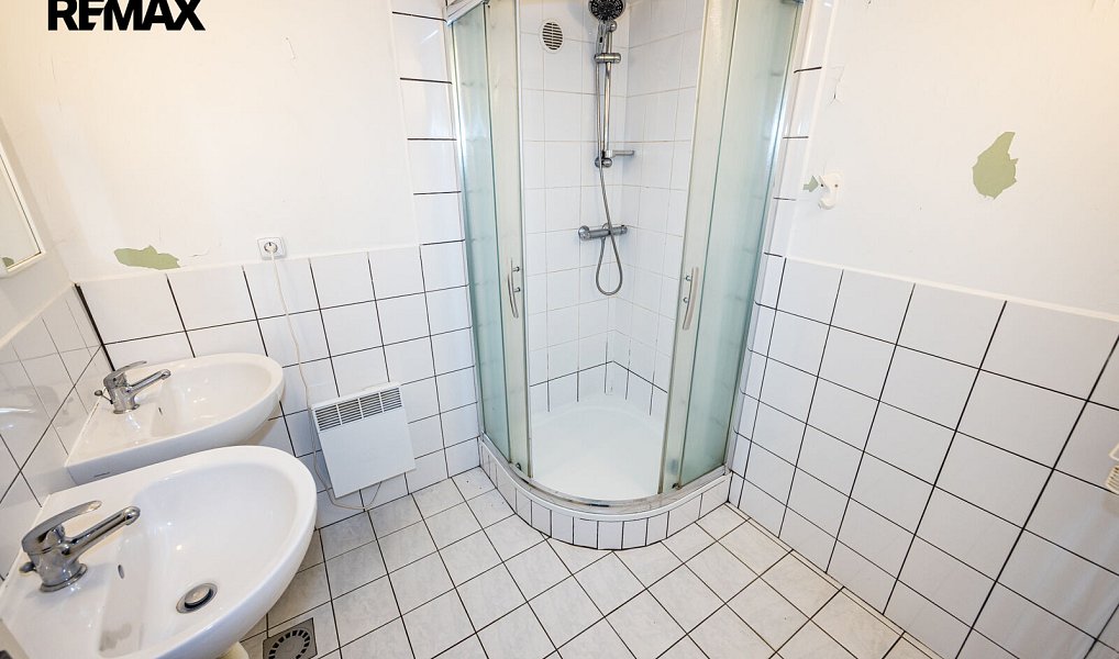 Prodej chaty/chalupy 281 m² s pozemkem 14 379 m², Strážné – náhled fotky 18