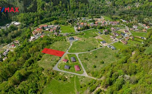 Prodej stavebního pozemku 2 194 m², Kyselka, okres Karlovy Vary