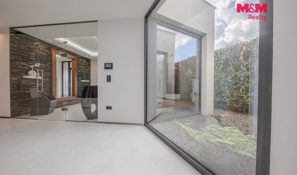 Pronájem domu 276 m² s pozemkem 3 217 m², Mostkovice – náhled fotky 9