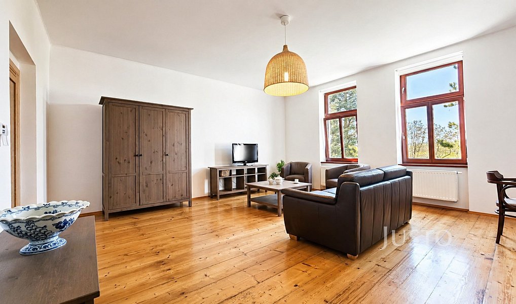Prodej domu 257 m² s pozemkem 1 742 m², Heřmaň – náhled fotky 25