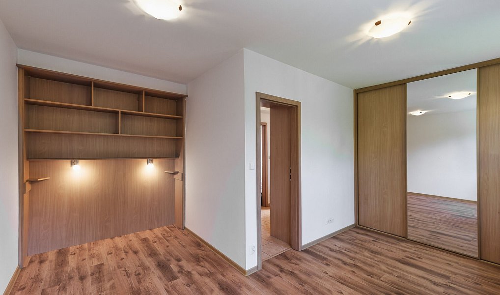 Prodej domu 295 m² s pozemkem 1 173 m², Praha – náhled fotky 21
