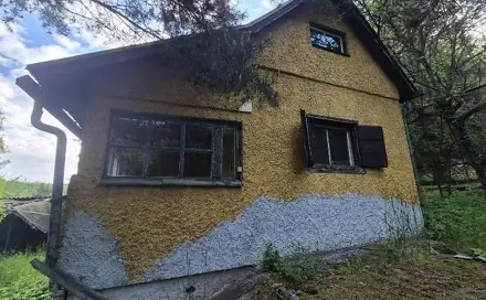 Dražba chaty/chalupy 43 m² s pozemkem 54 m², Benešov