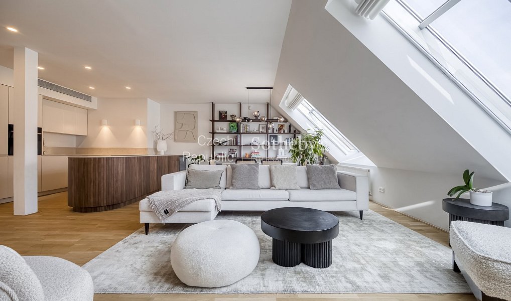 Prodej bytu 4+kk 129 m², Praha – náhled fotky 3