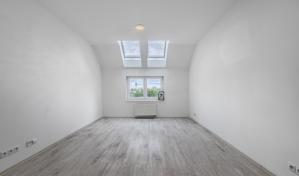 Prodej bytu 4+kk 102 m², Psáry – náhled fotky 8