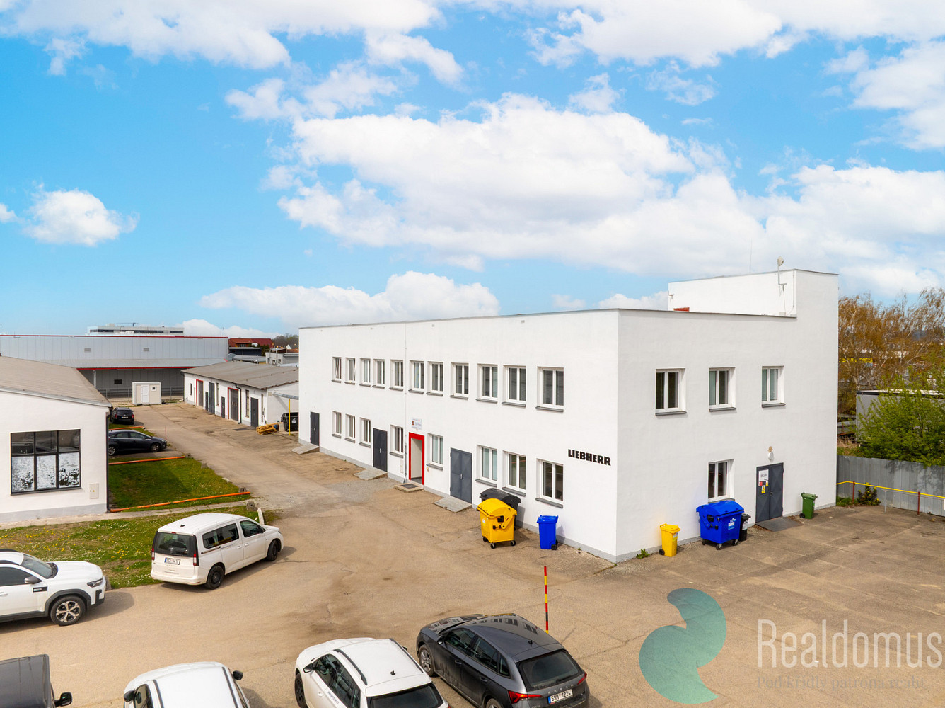 Prodej kanceláře 1 260 m² — photo 3