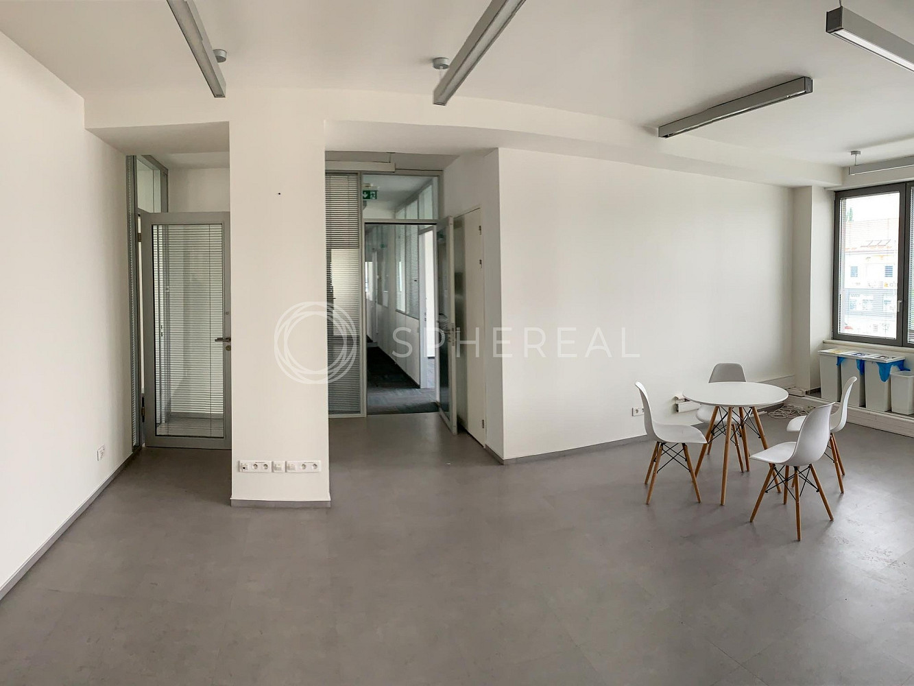Pronájem kanceláře 397 m² – další